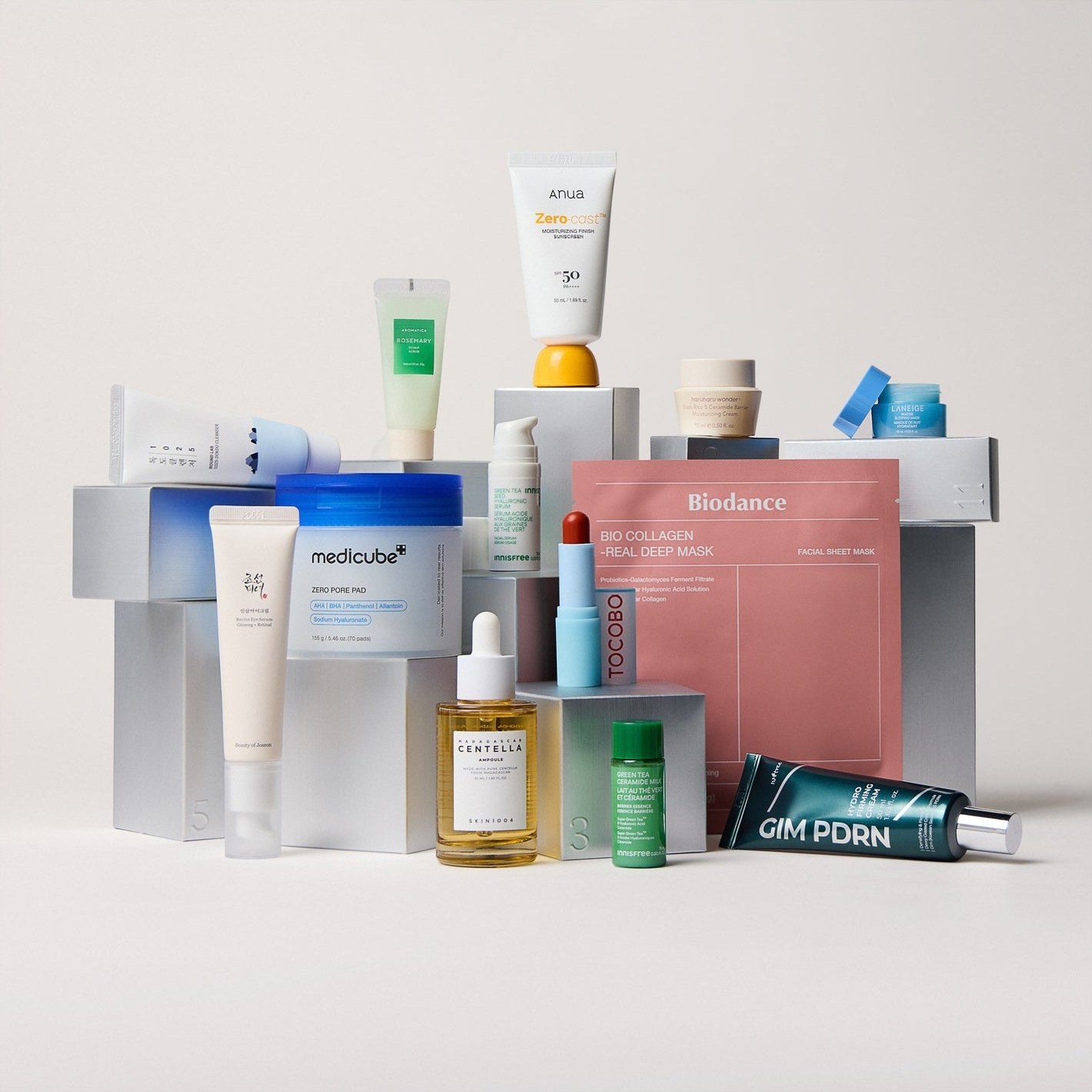 The 13 products inside the Lookfantastic 12 Days of K-Beauty Advent Calendar 2026, including Anua, SKIN1004, Beauty of Joseon and Medicube