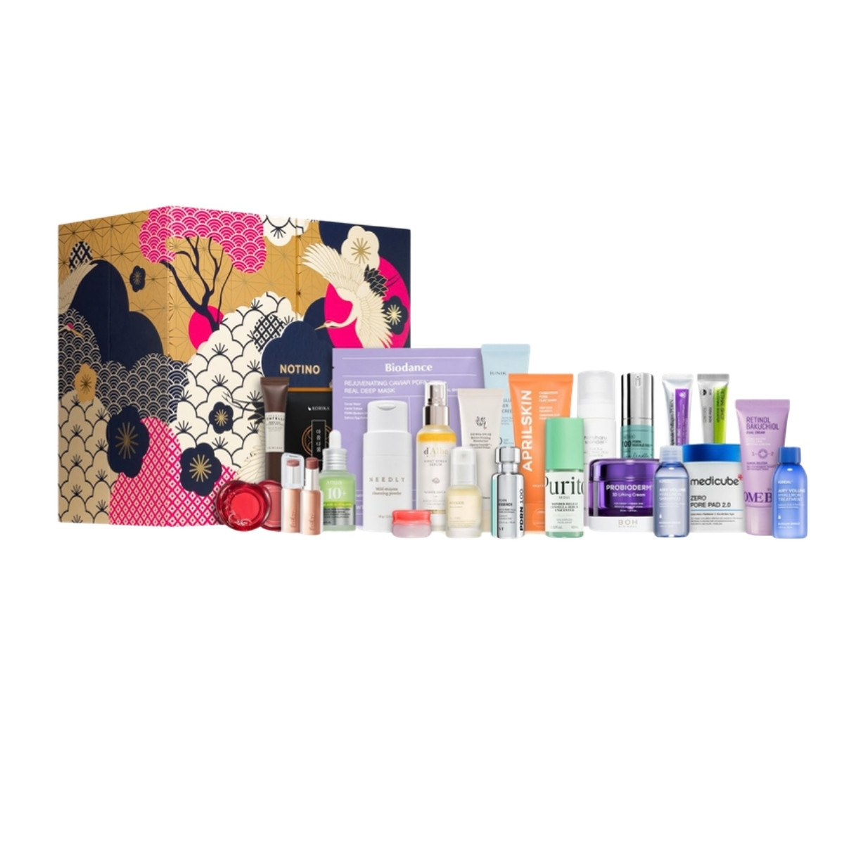 The Notino House of Korean Beauty Advent Calendar 2026 with its K-beauty products lined up in front