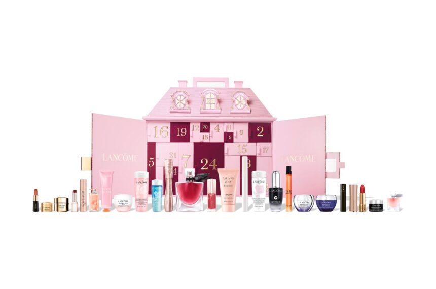 The Lancôme Palace Advent Calendar 2026 open, with its 24 Lancôme products lined up in front, including La Vie Est Belle L'Elixir